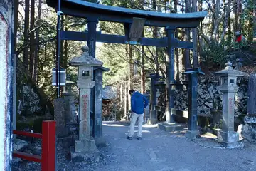 三峯神社の鳥居