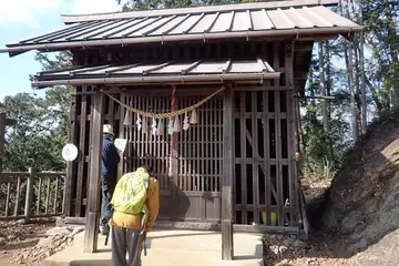 御嶽八幡神社の社