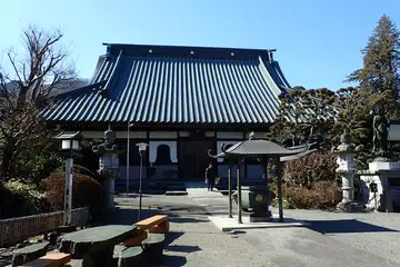 半僧坊の本堂