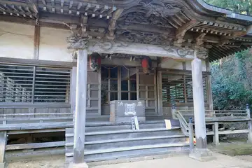 朝日寺の本堂