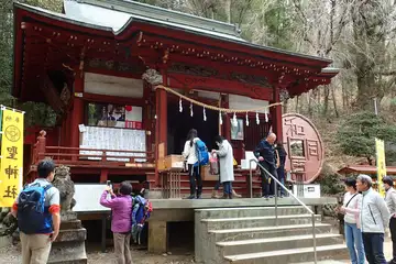聖神社の拝殿