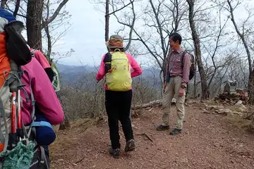 三床山の山頂