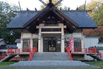 余市神社の拝殿