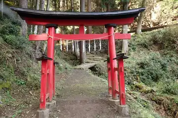 静之神社の鳥居