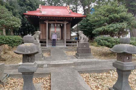 横浜市戸塚区・名瀬大神宮の拝殿