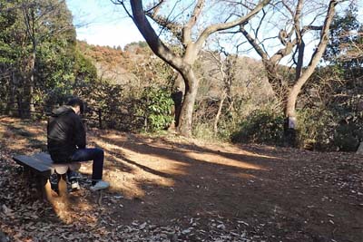 氷取沢から天園・氷取沢への分岐