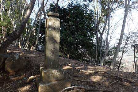 厚木市・浅間神社の２５丁目の丁目石