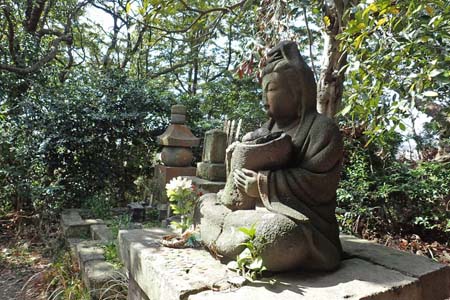称名寺から鎌倉アルプス・観音広場の子育て観音