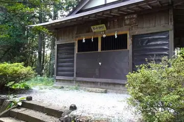 琴平神社の拝殿