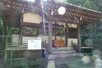 六社宮の拝殿
