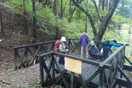 三頭山・鞘口峠のテラス