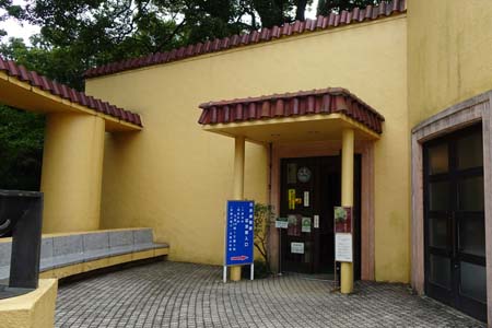 桜ヶ丘公園から原峰公園・旧多摩聖跡記念願館