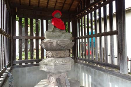 桜ヶ丘公園から原峰公園・境内に地蔵堂