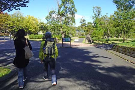 小田急多摩センター駅から永山駅・永山北公園
