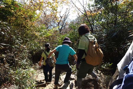 筑波山・ハイキングコースは大渋滞