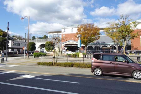 秋川丘陵・武蔵五日市駅