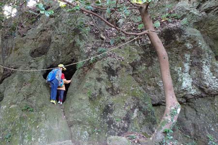 秋川丘陵・弁天洞穴