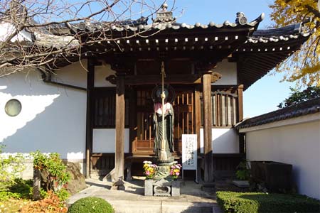 横浜市神奈川区・本覚寺の子育て地蔵