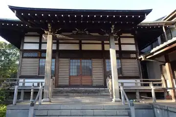 良泉寺の本堂