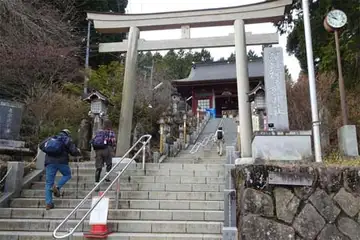 御嶽神社の鳥居