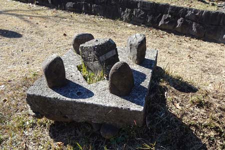 よこやまの道・近くに公共基準点