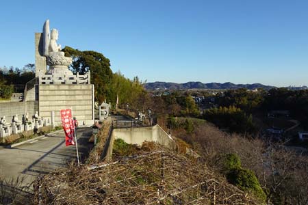 三浦市・妙音寺の花山曼荼羅山頂からの展望
