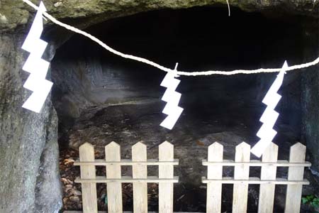 三浦市・三浦白山神社の白山古墳