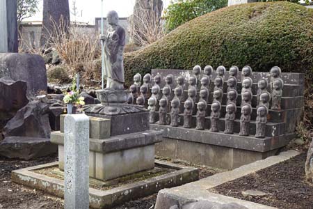 横浜市瀬谷区・長天寺の子育て地蔵
