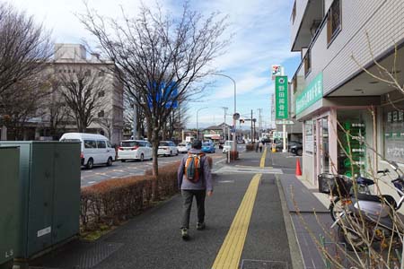 横浜市瀬谷区・瀬谷駅前から海軍道路へ