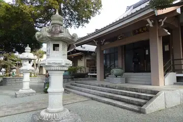 妙光寺の本堂