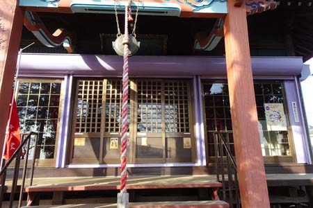 横浜市瀬谷区・全通院勢至堂の本堂