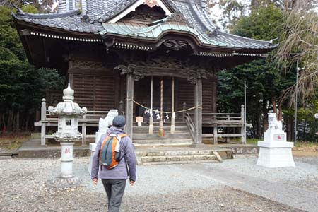 横浜市瀬谷区・熊野神社の拝殿
