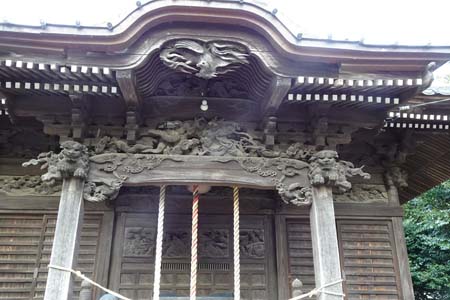 横浜市瀬谷区・熊野神社の拝殿