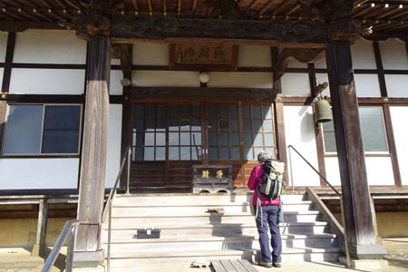 茅ヶ崎市・蓮妙寺の本堂