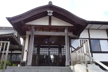 善谷寺の恵照閣