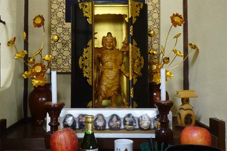 茅ヶ崎市・妙伝寺の七福神の毘沙門天