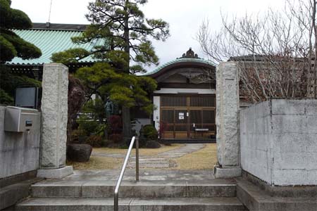横浜市金沢区・寳藏院の山門