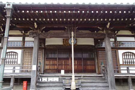 横浜市金沢区・寳藏院の本堂