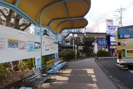 横浜市瀬谷区・三ツ境のバス停