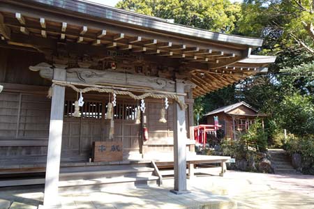 藤沢市・御霊神社の拝殿