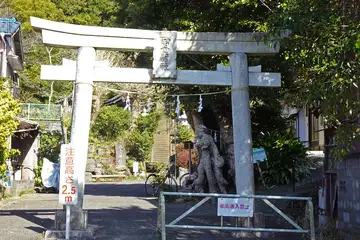 御霊神社の鳥居
