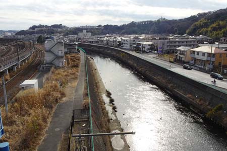 横浜市戸塚区・笠間大橋を渡り右岸へ