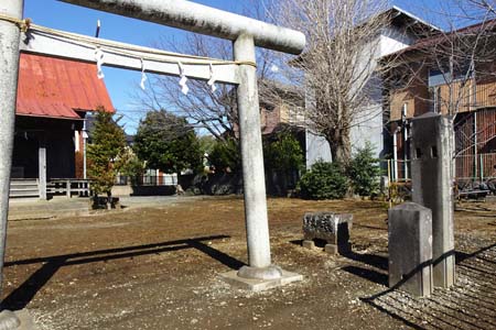 横浜市泉区・日枝神社の鳥居