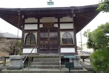 泉光院の薬師堂