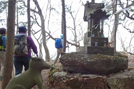 釜伏山・釜伏山の山頂