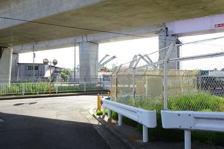横浜市泉区・いずみ野線の高架橋