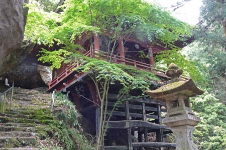 羊山公園から琴平丘陵・円融寺の奥の院岩井堂