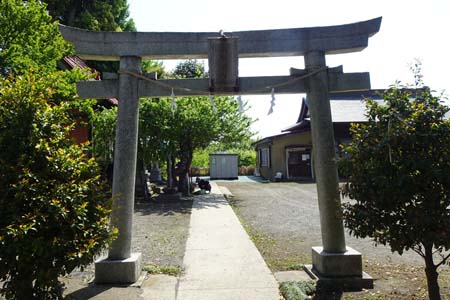 横浜市泉区・三柱神社の鳥居