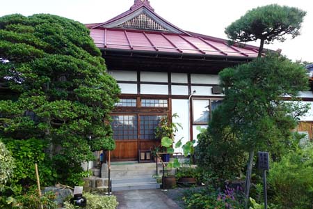 青梅市・宗建寺の庫裏か