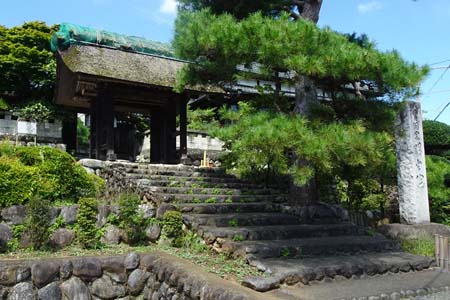 大多摩ウォーキングトレイルＡ－１・明白院の石段